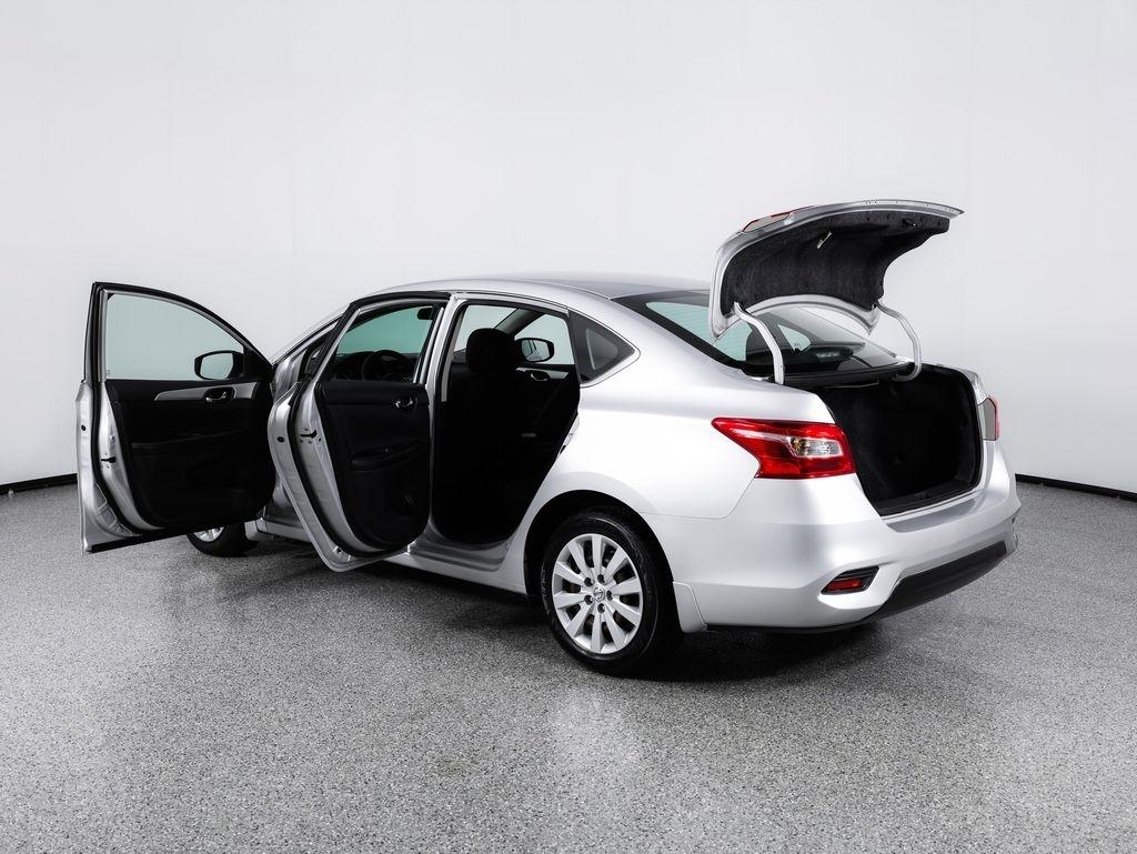 Nissan Sentra S CVT 2019