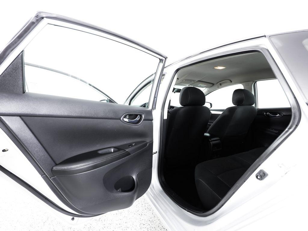Nissan Sentra S CVT 2019