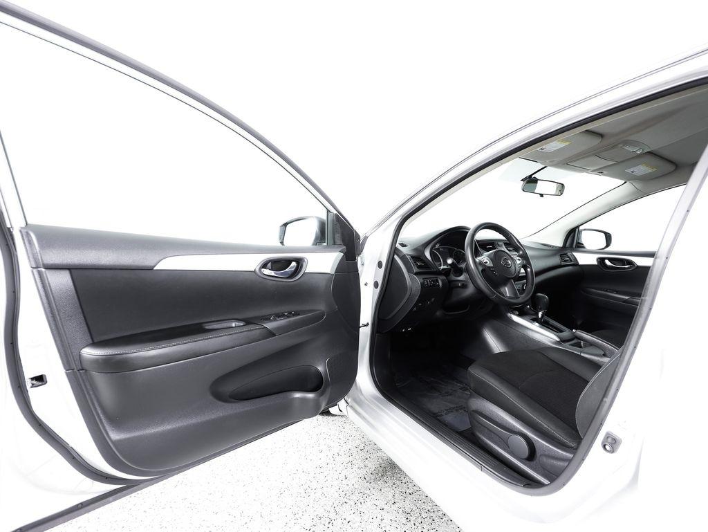 Nissan Sentra S CVT 2019