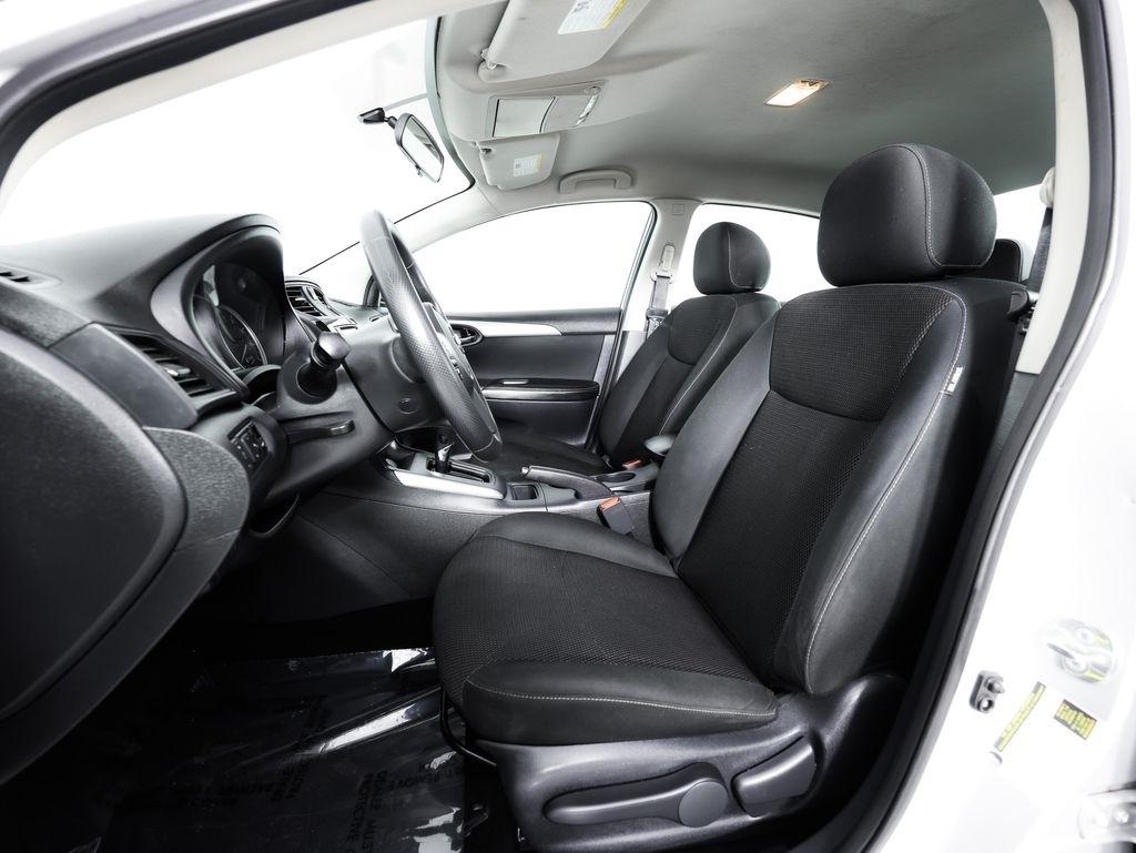 Nissan Sentra S CVT 2019