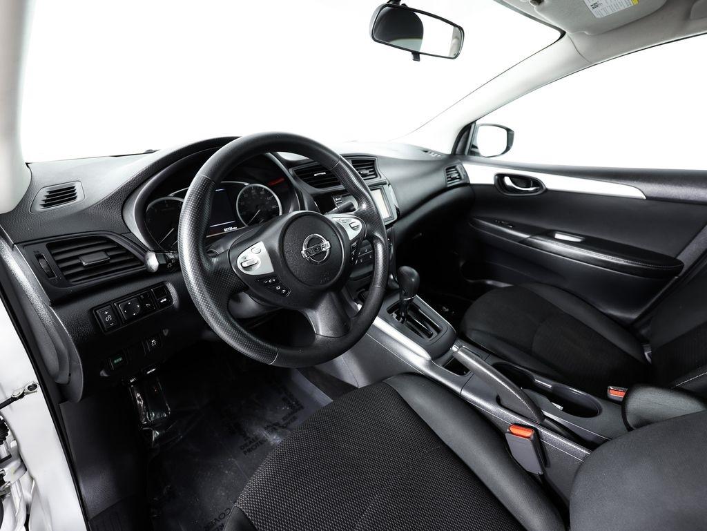 Nissan Sentra S CVT 2019