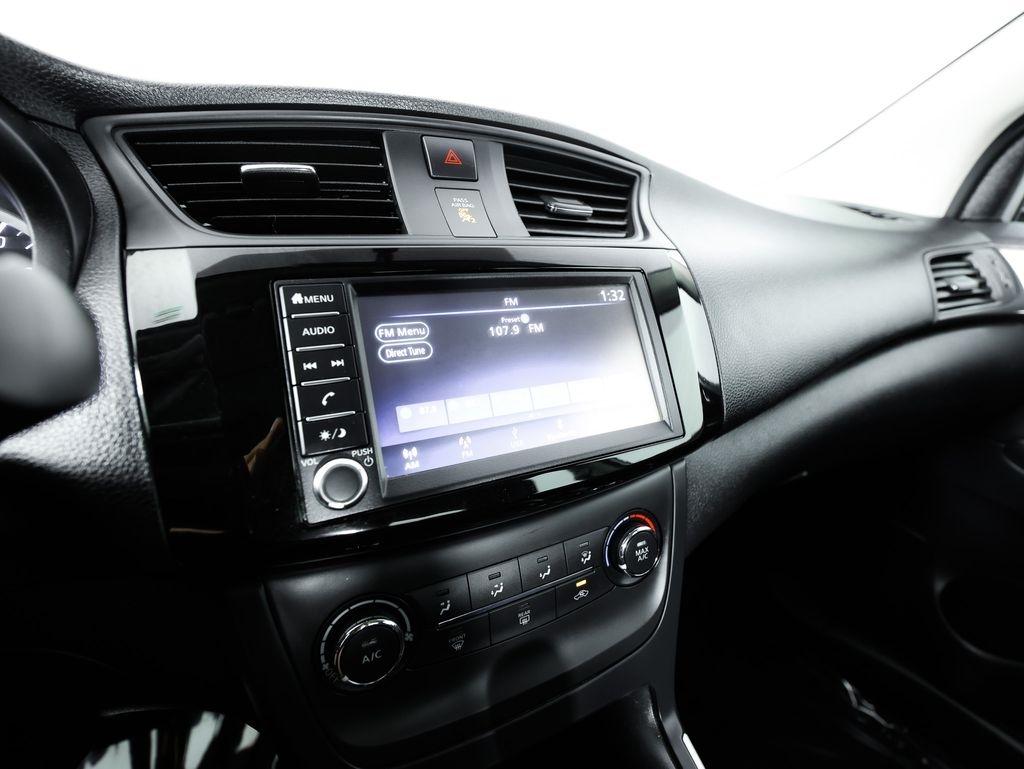 Nissan Sentra S CVT 2019