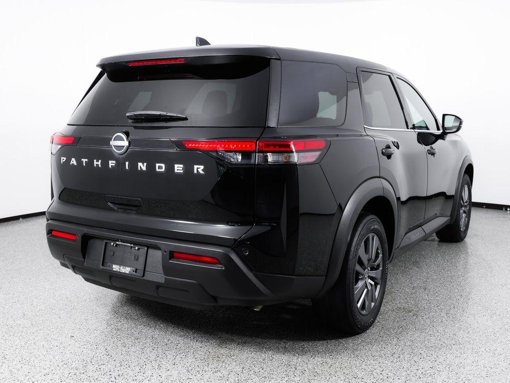 Nissan Pathfinder S 2WD 2022