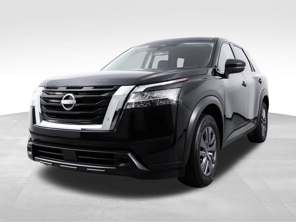 Nissan Pathfinder S 2WD 2022