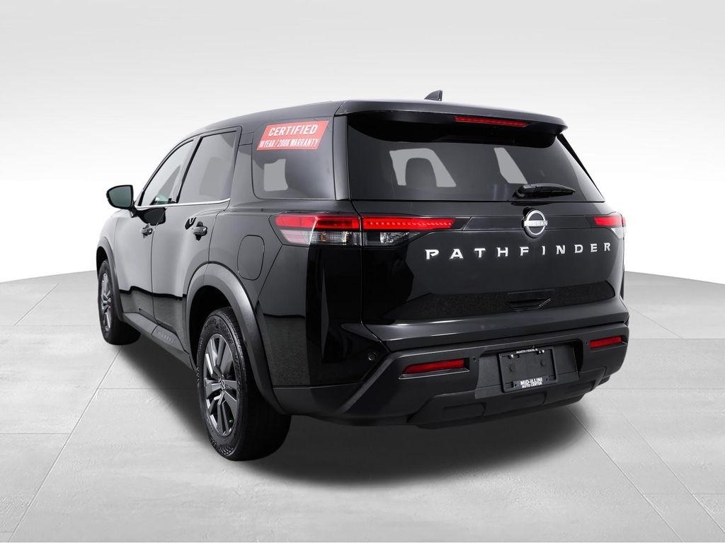 Nissan Pathfinder S 2WD 2022