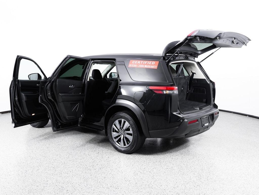 Nissan Pathfinder S 2WD 2022