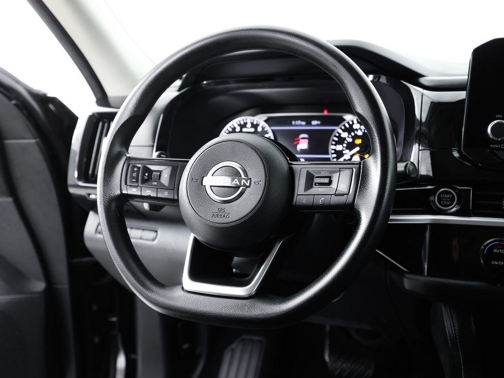 Nissan Pathfinder S 2WD 2022