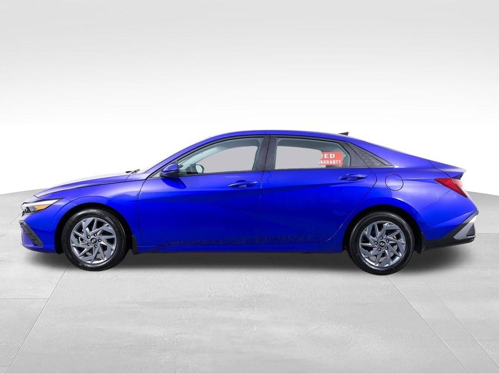 Hyundai Elantra SEL IVT 2024