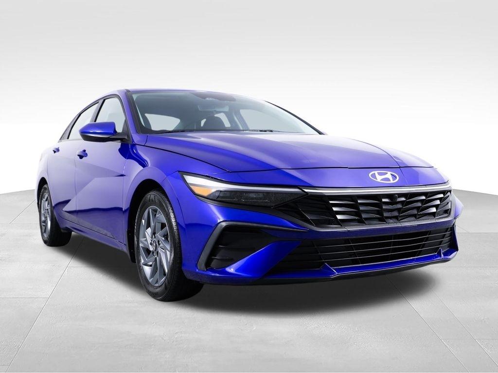 Hyundai Elantra SEL IVT 2024
