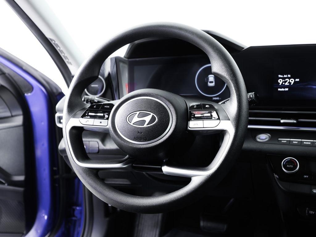 Hyundai Elantra SEL IVT 2024