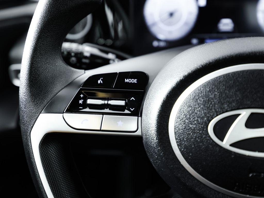 Hyundai Elantra SEL IVT 2024
