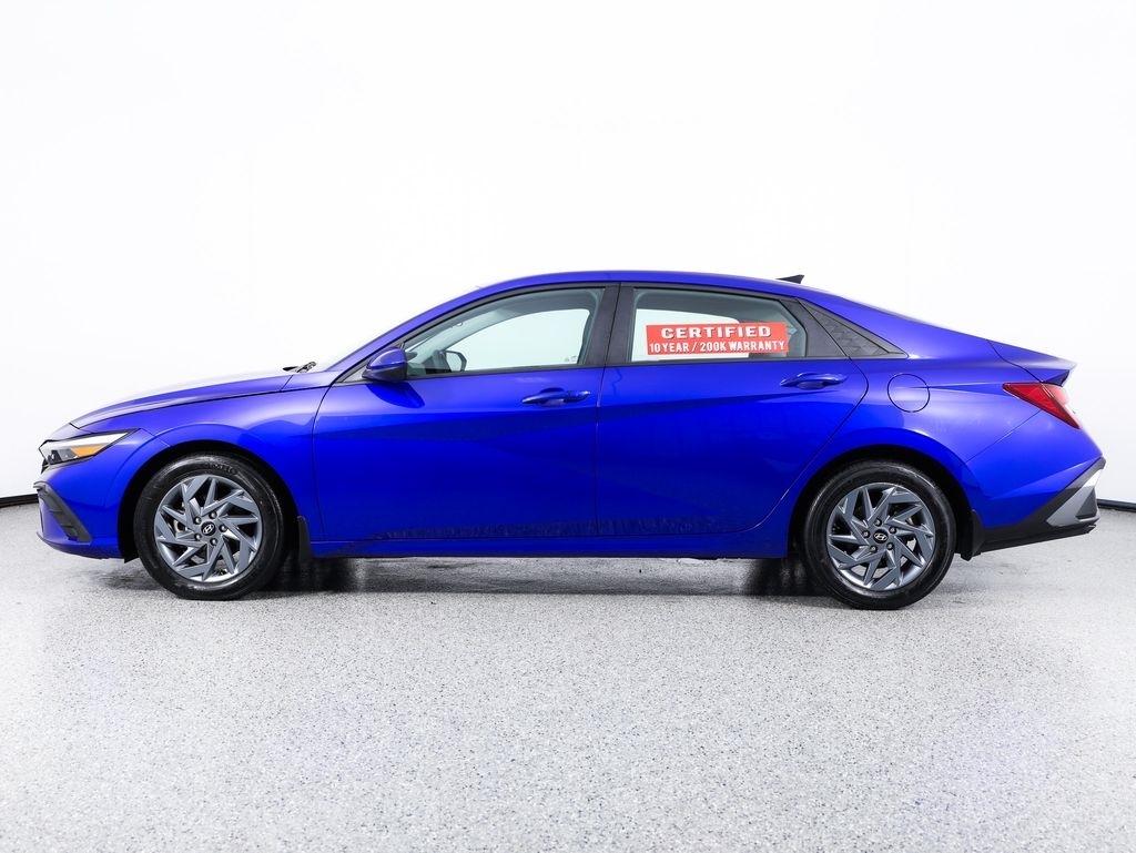 Hyundai Elantra SEL IVT 2024