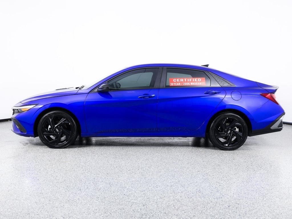 Hyundai Elantra SEL Sport Sedan 2026