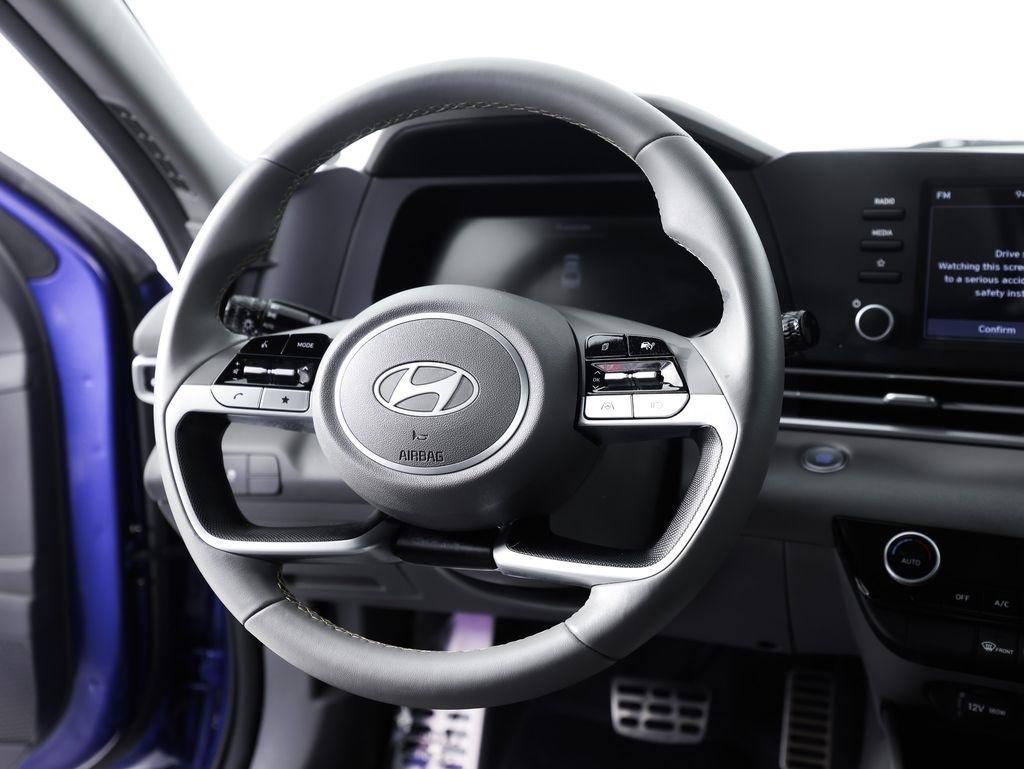 Hyundai Elantra SEL Sport Sedan 2026