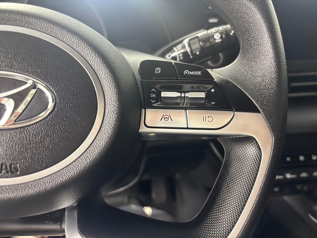 Hyundai Elantra SEL IVT 2023