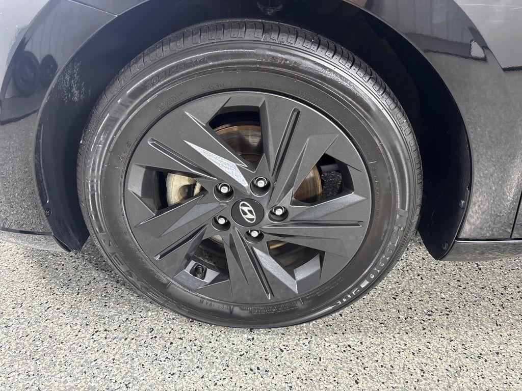 Hyundai Elantra SEL IVT 2023