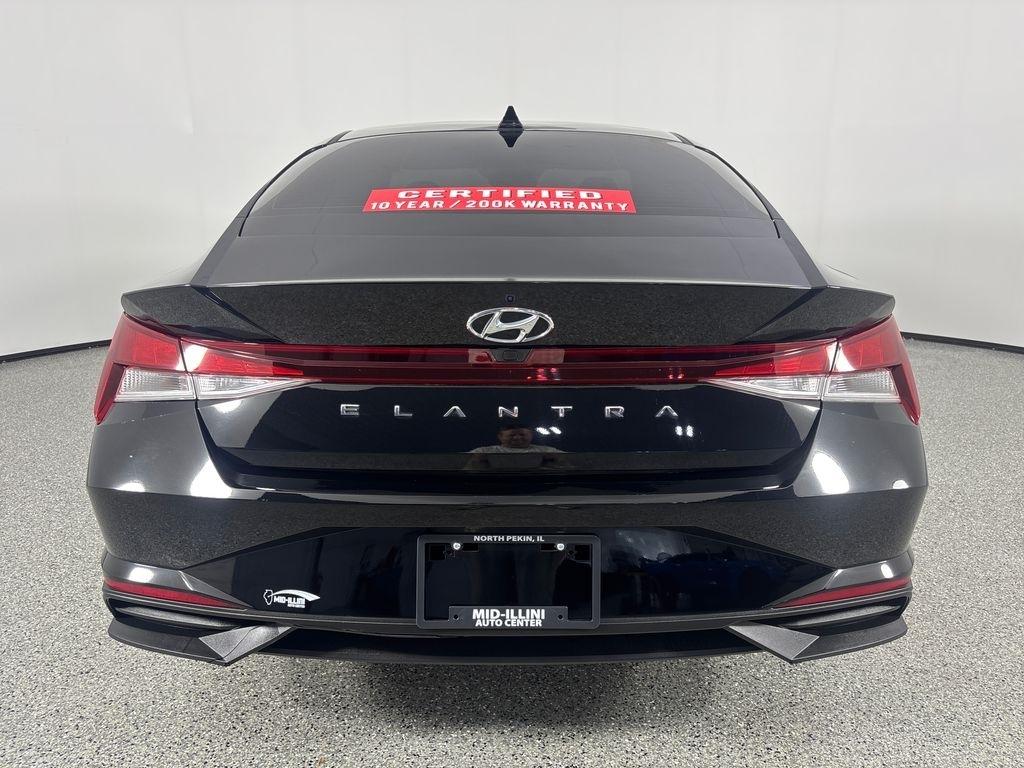 Hyundai Elantra SEL IVT 2023