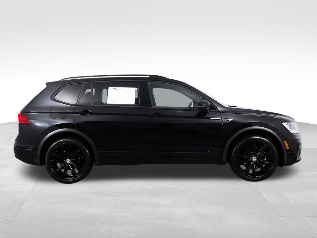 Volkswagen Tiguan 2.0T SE R-Line Black FWD 2021