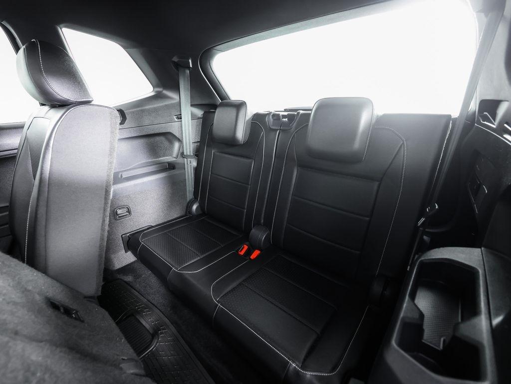 Volkswagen Tiguan 2.0T SE R-Line Black FWD 2021