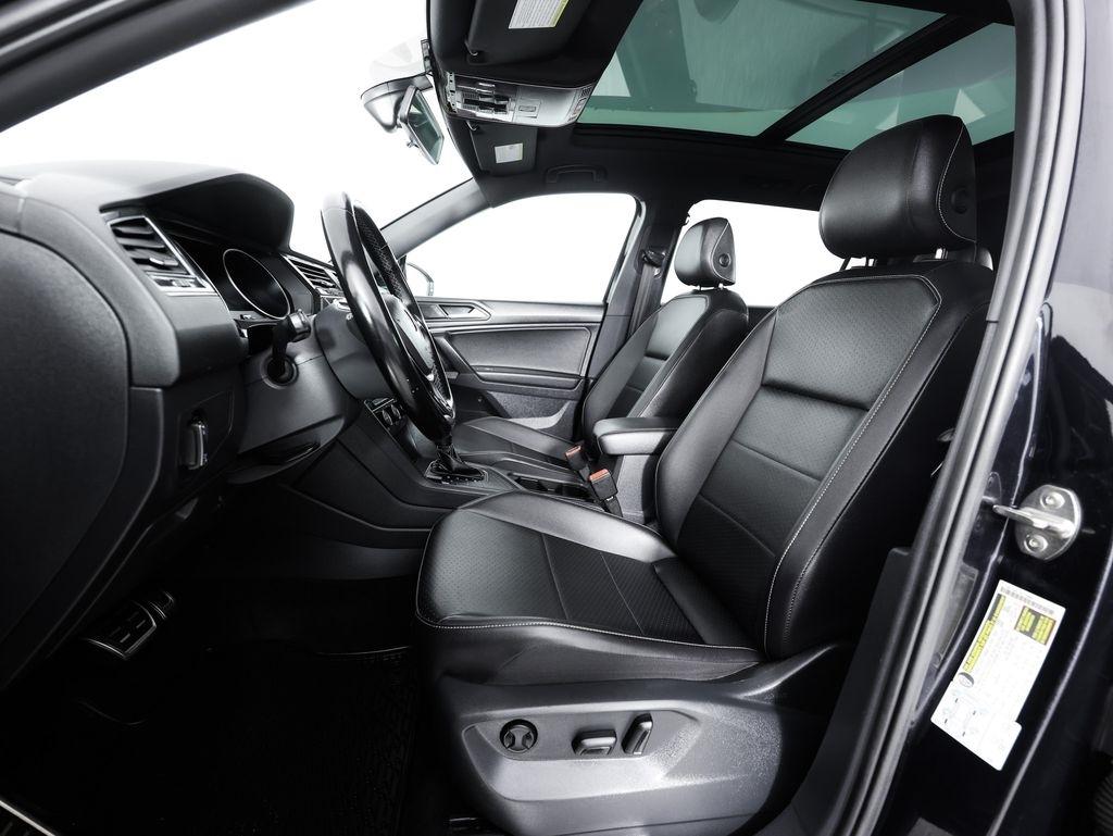 Volkswagen Tiguan 2.0T SE R-Line Black FWD 2021