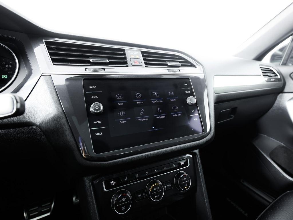 Volkswagen Tiguan 2.0T SE R-Line Black FWD 2021