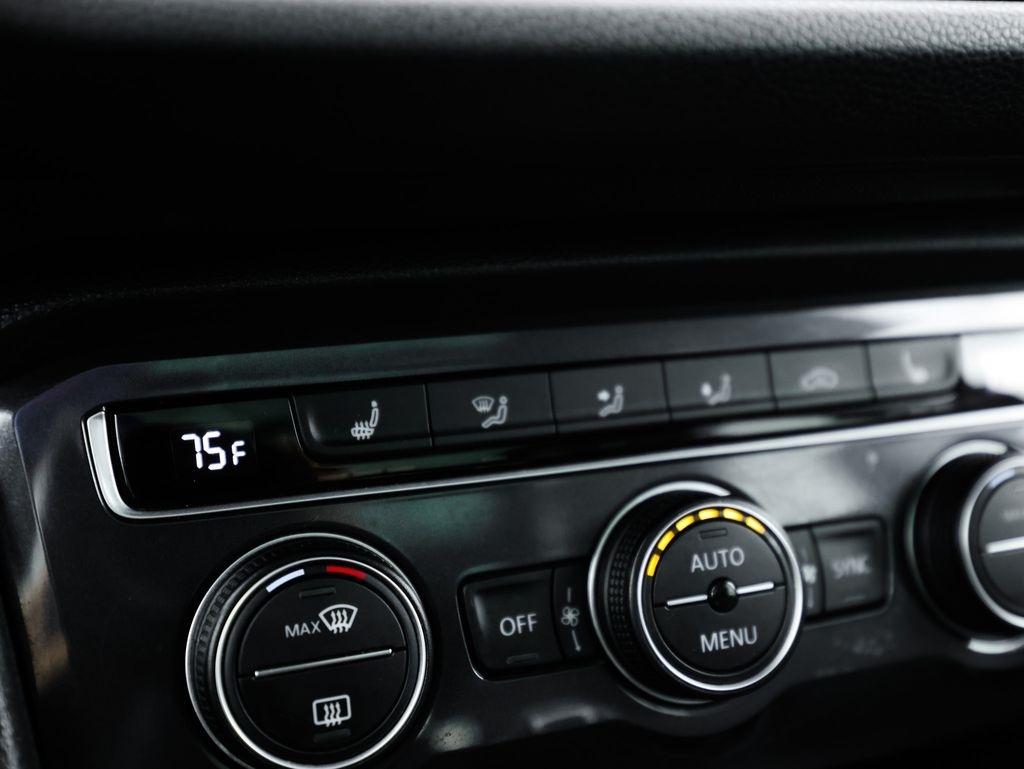 Volkswagen Tiguan 2.0T SE R-Line Black FWD 2021