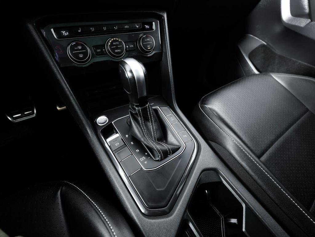 Volkswagen Tiguan 2.0T SE R-Line Black FWD 2021