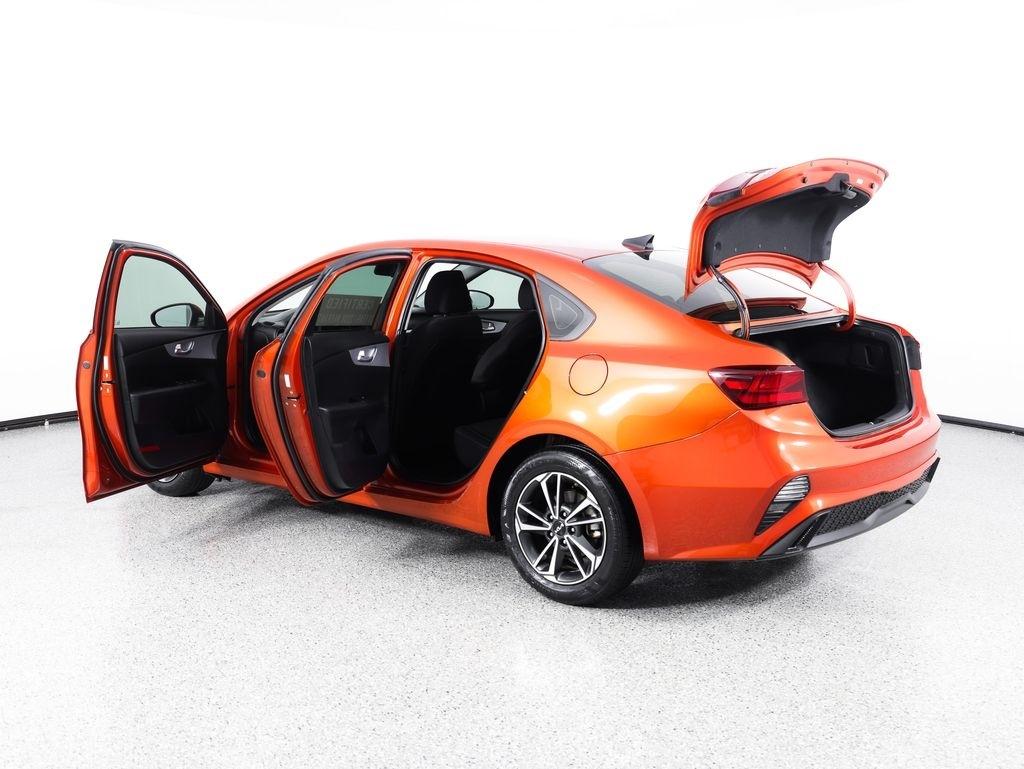 Kia Forte LXS IVT 2024