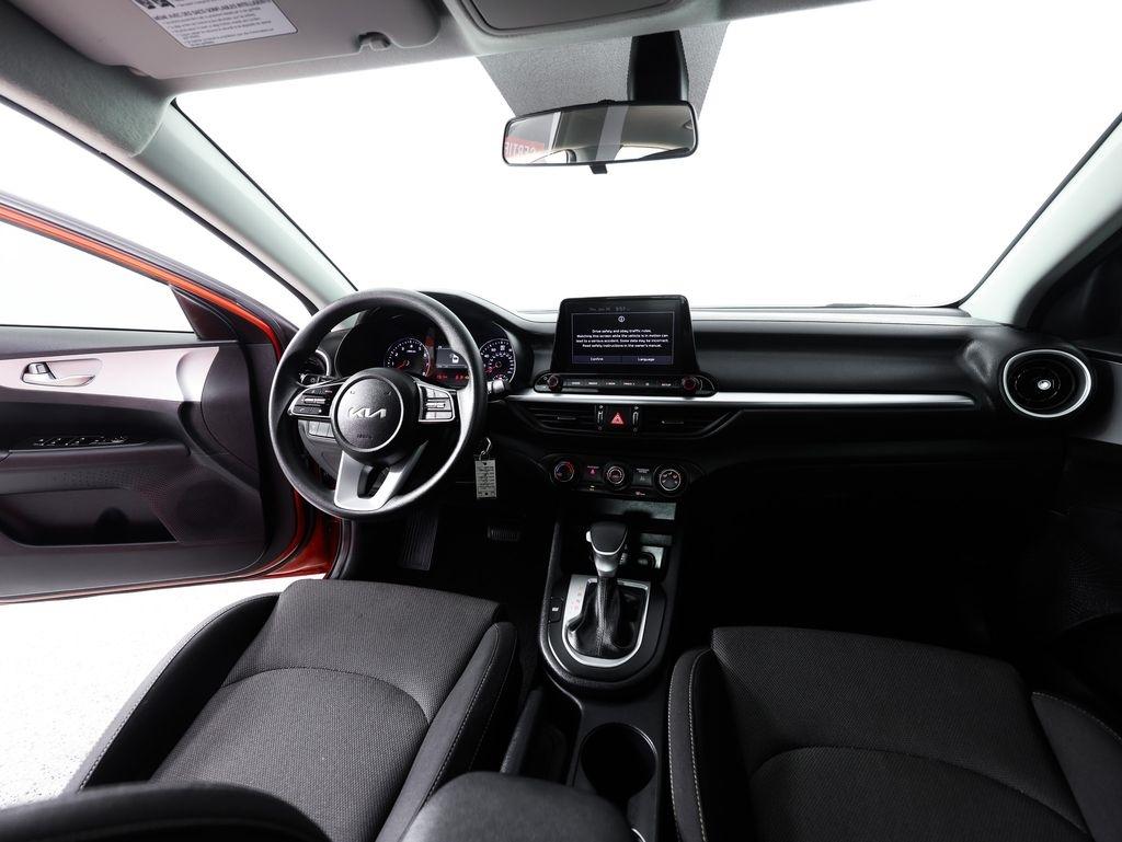 Kia Forte LXS IVT 2024