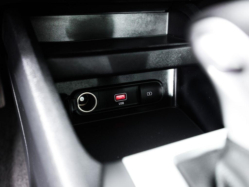 Kia Forte LXS IVT 2024