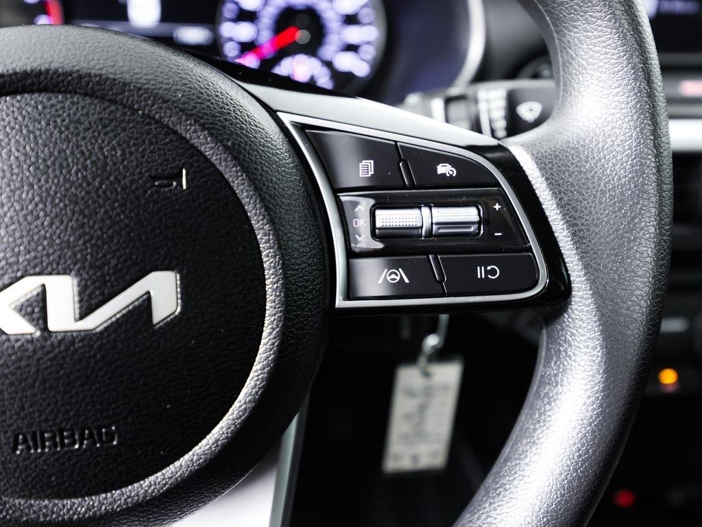 Kia Forte LXS IVT 2024