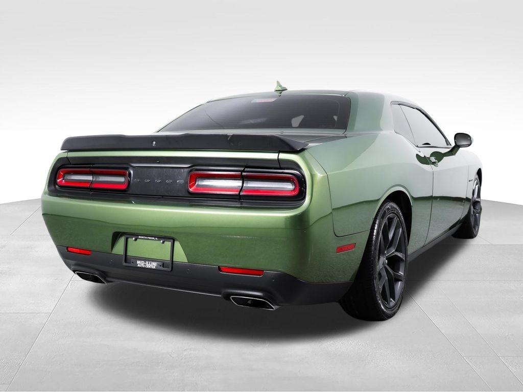 Dodge Challenger R/T RWD 2022