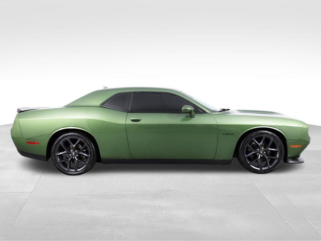 Dodge Challenger R/T RWD 2022