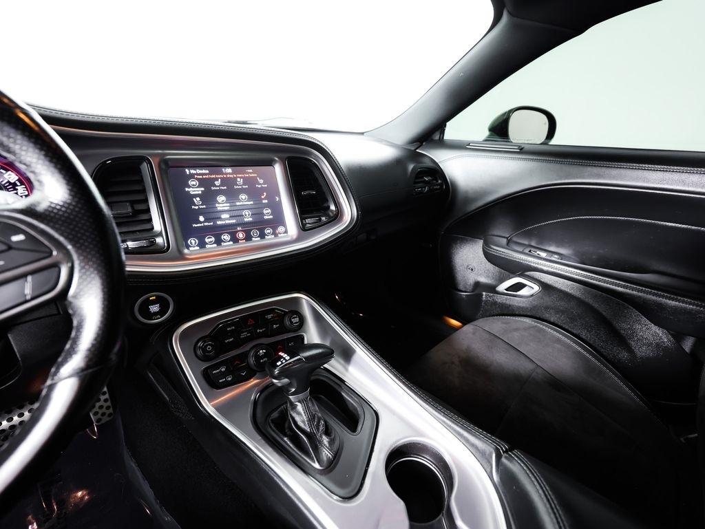 Dodge Challenger R/T RWD 2022