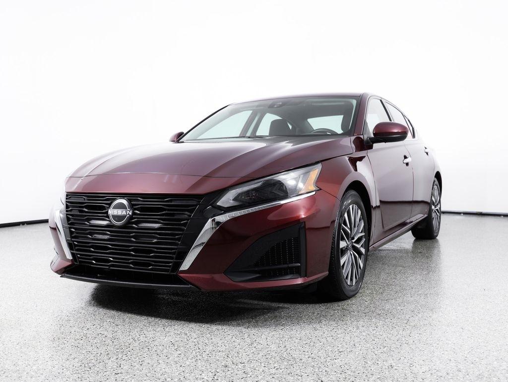 Nissan Altima 2.5 SV Sedan 2023