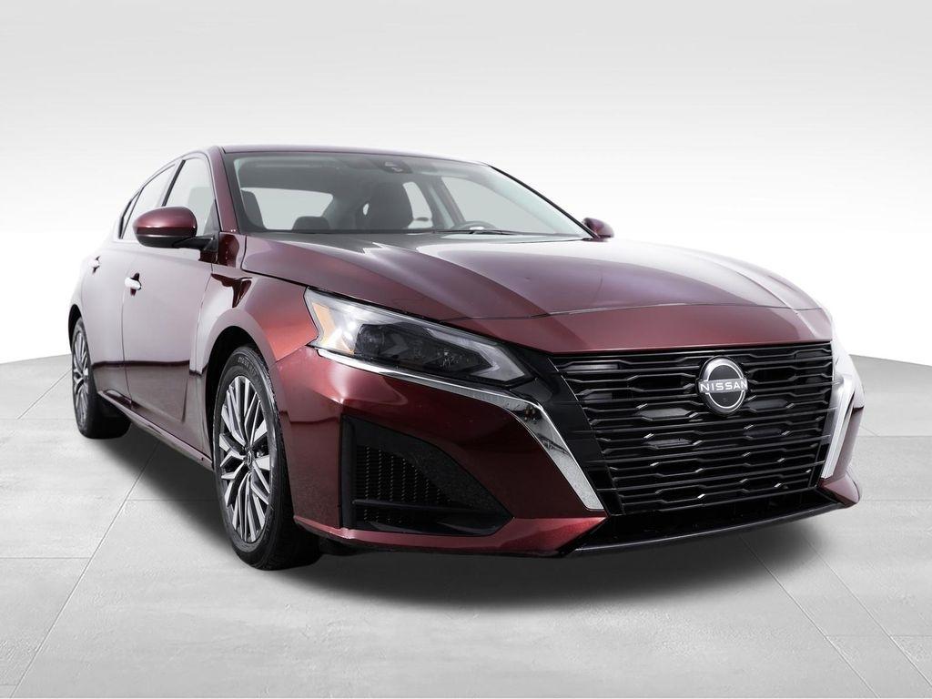 Nissan Altima 2.5 SV Sedan 2023