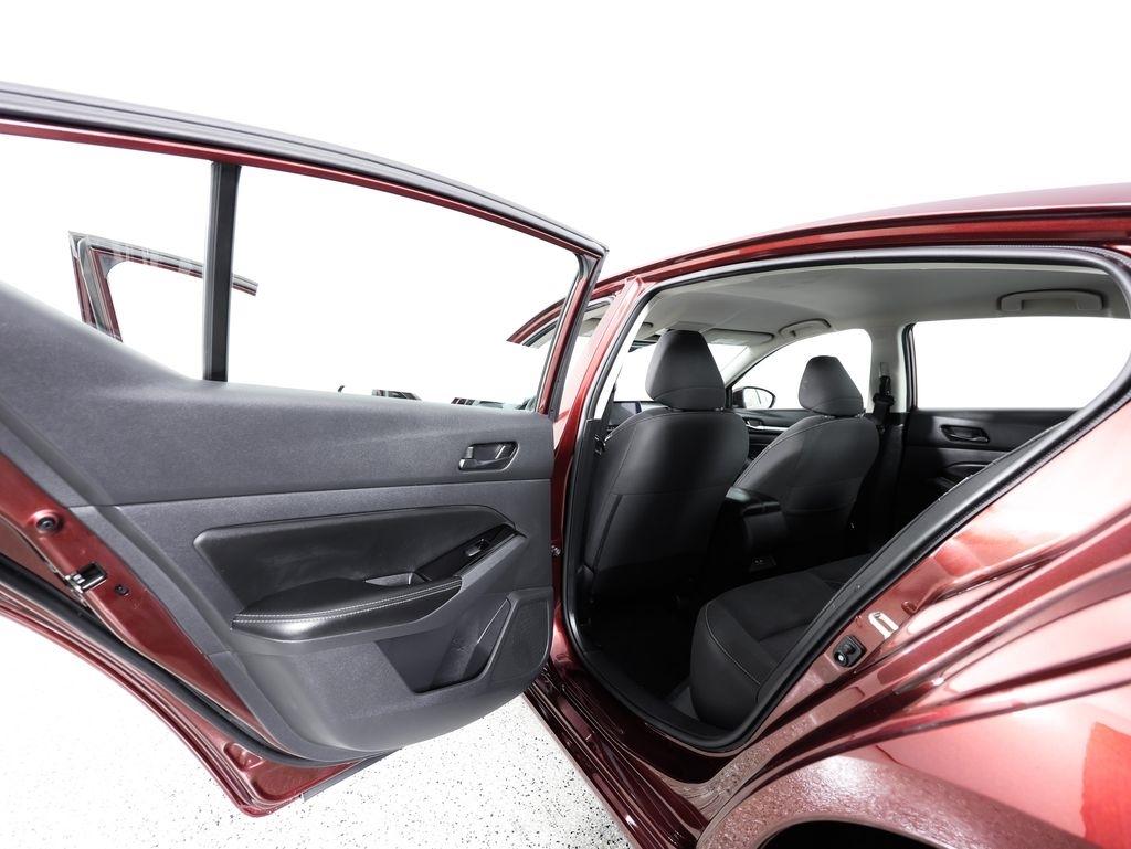 Nissan Altima 2.5 SV Sedan 2023
