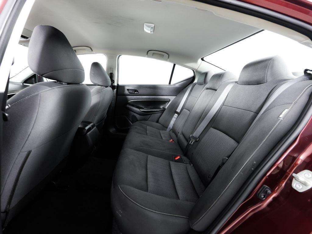 Nissan Altima 2.5 SV Sedan 2023
