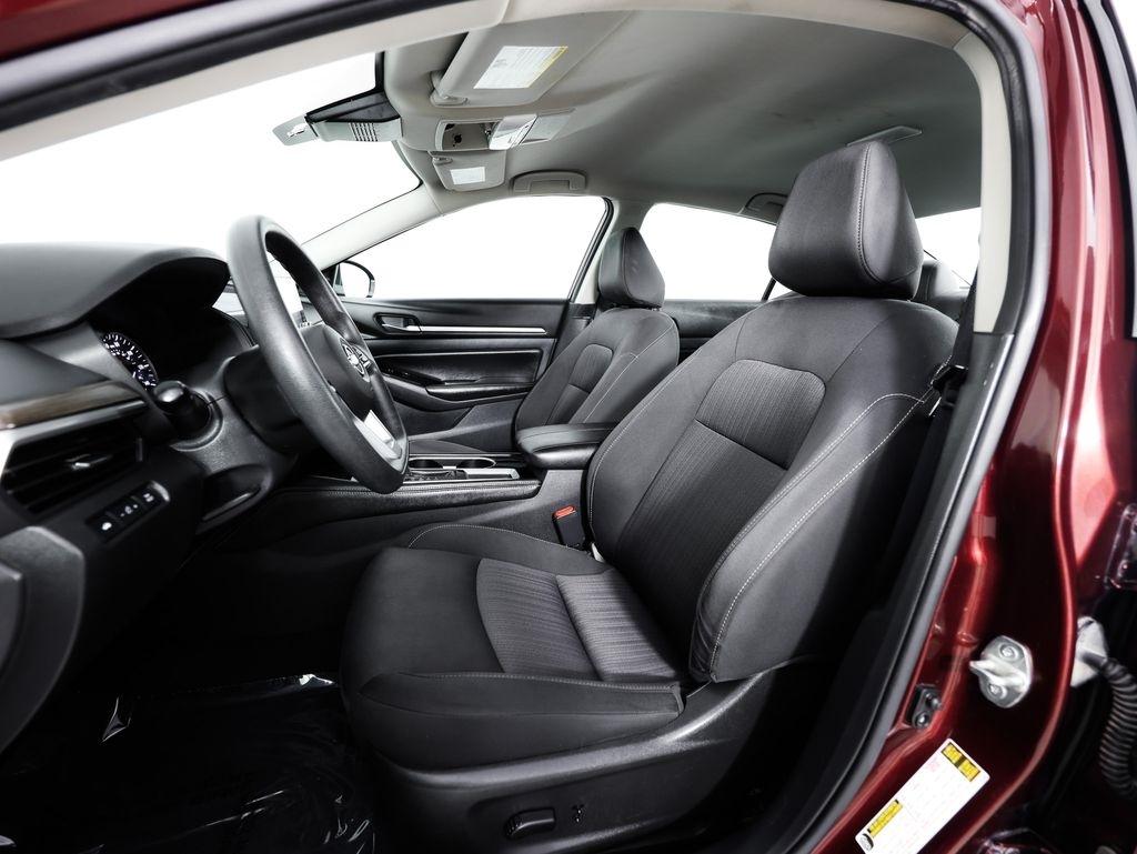 Nissan Altima 2.5 SV Sedan 2023