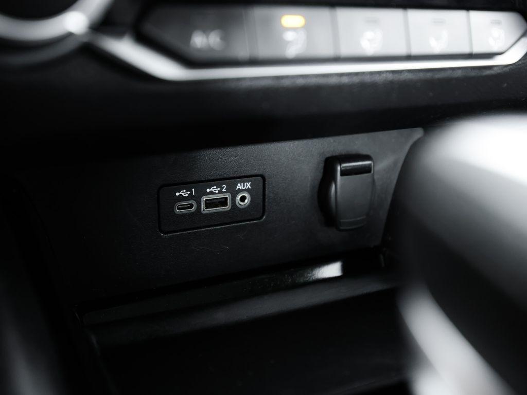 Nissan Altima 2.5 SV Sedan 2023