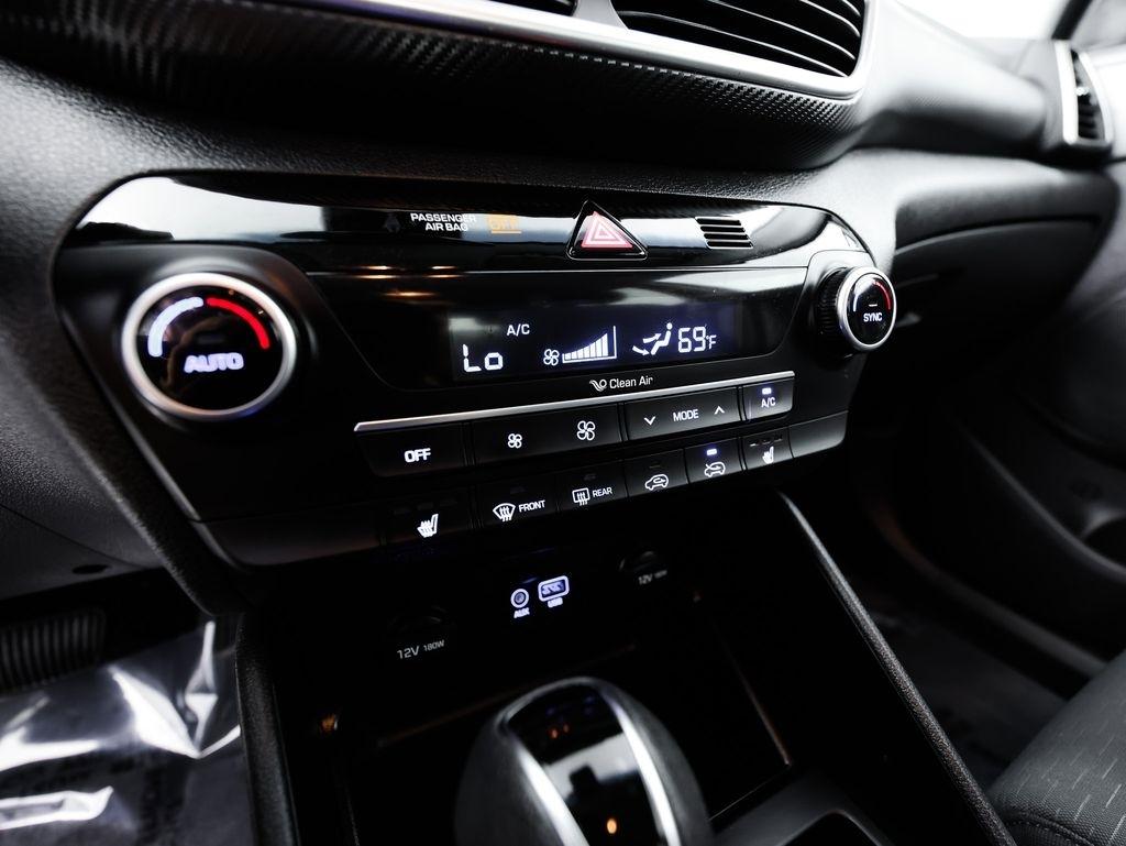 Hyundai Tucson SEL FWD 2021