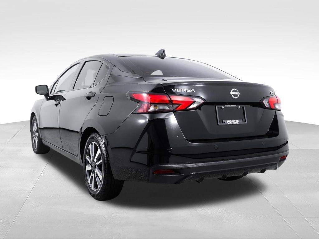 Nissan Versa SV CVT 2023