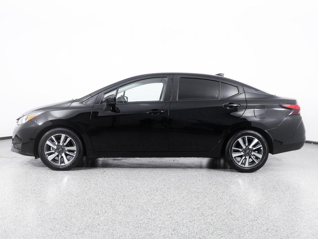 Nissan Versa SV CVT 2023
