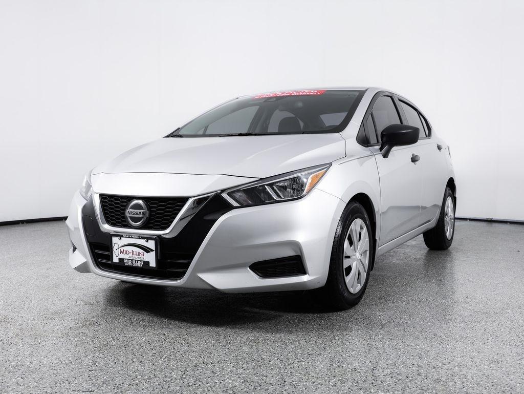 Nissan Versa S CVT 2022