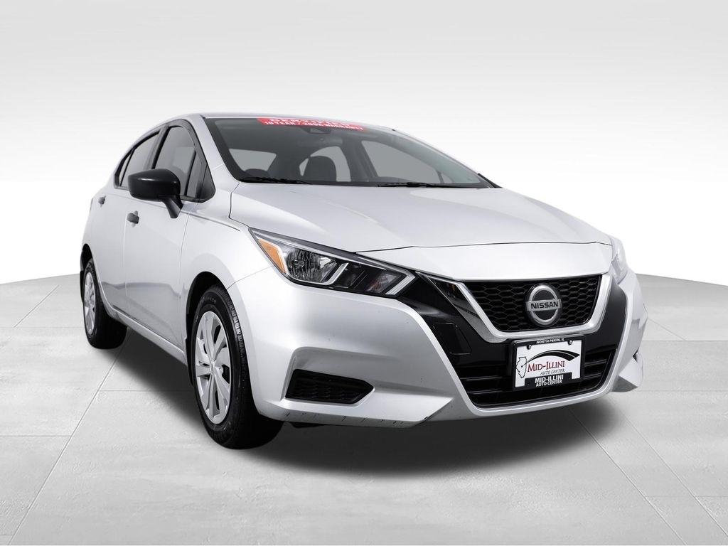 Nissan Versa S CVT 2022