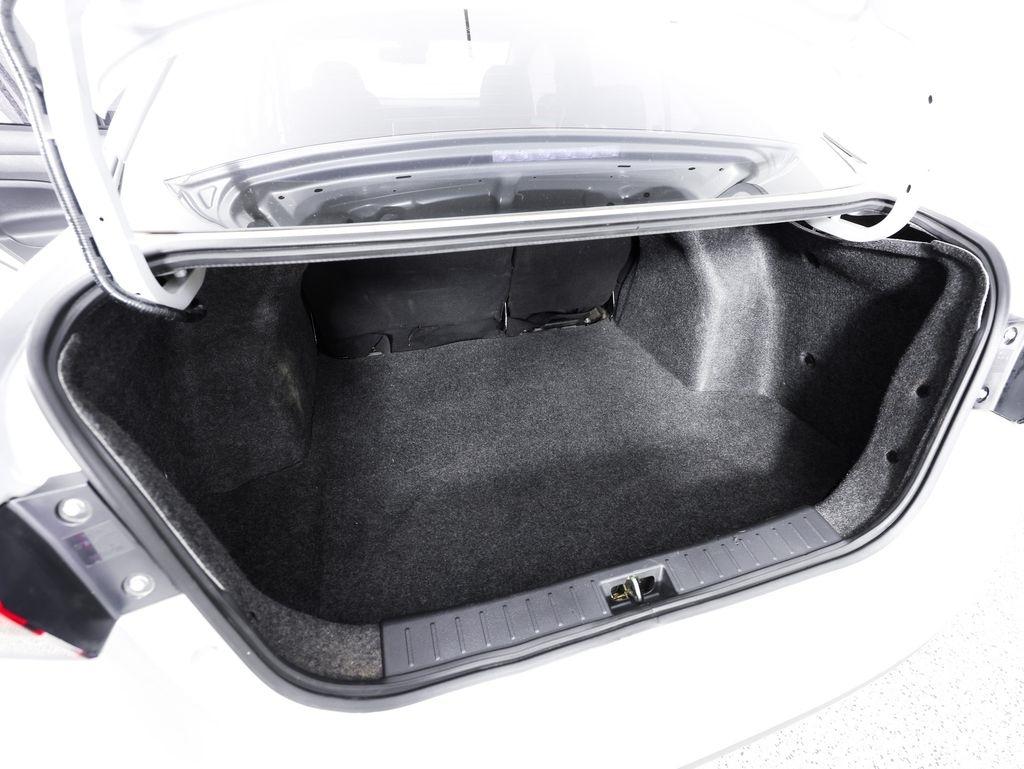 Nissan Versa S CVT 2022