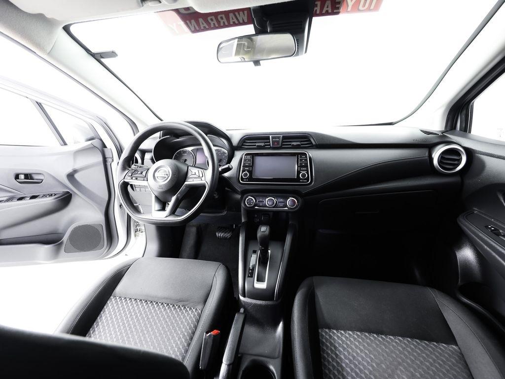 Nissan Versa S CVT 2022