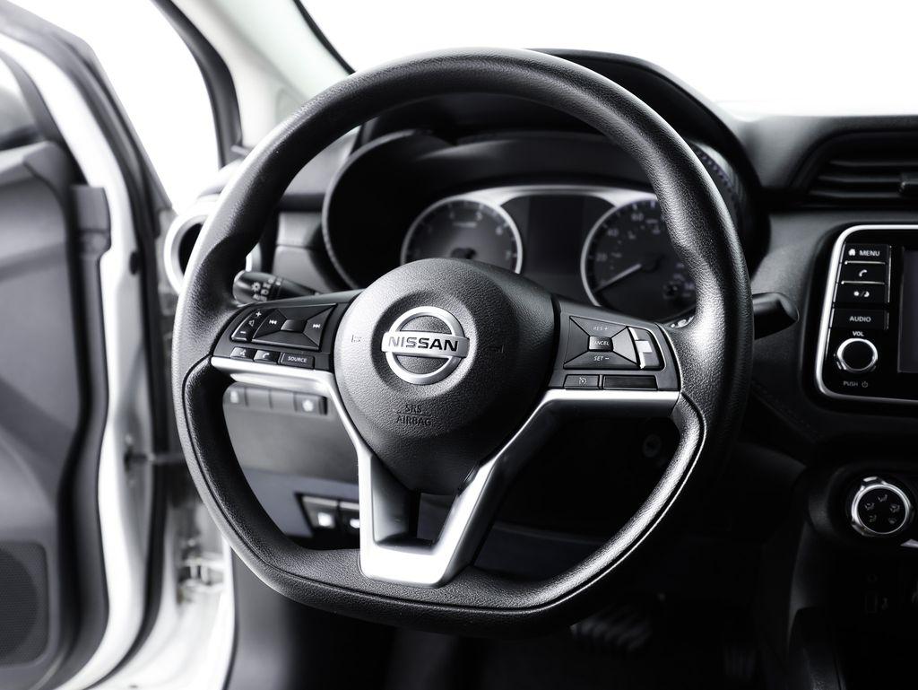 Nissan Versa S CVT 2022