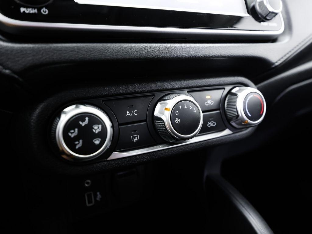 Nissan Versa S CVT 2022