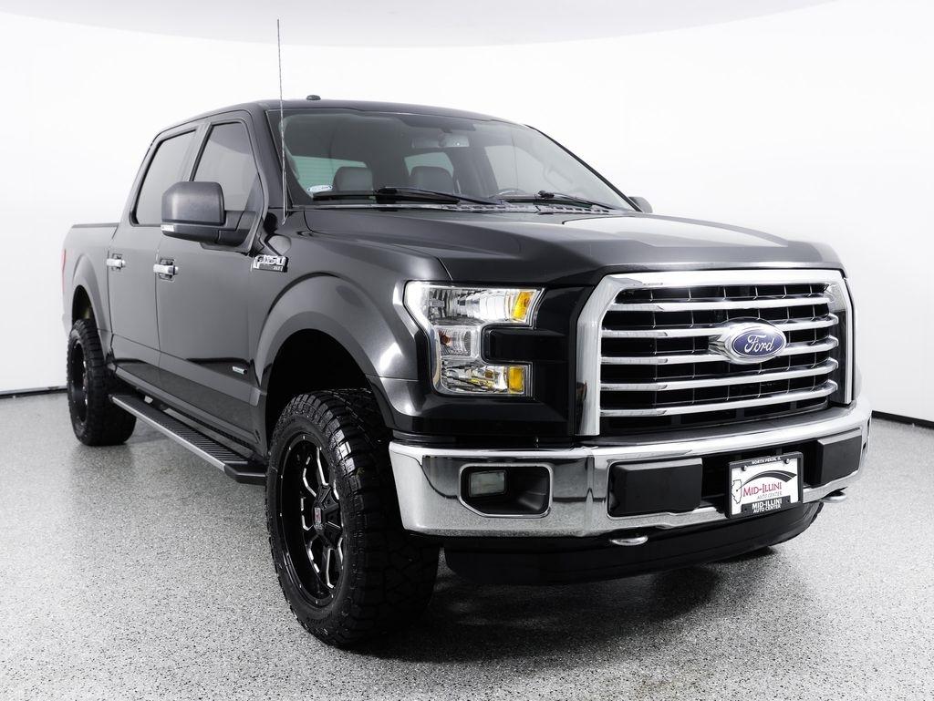 Ford F-150 4WD SuperCrew 145" Lariat 2015